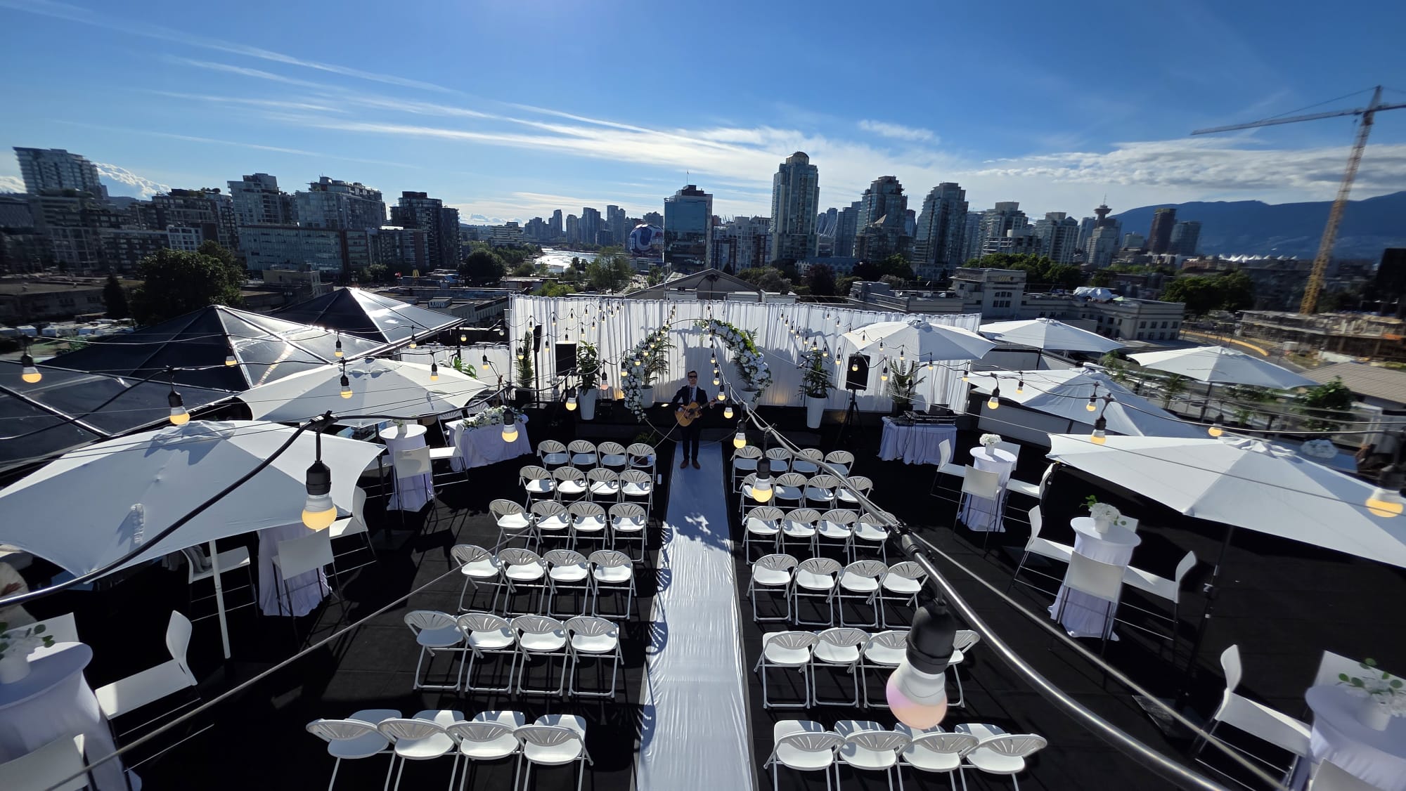Sula rooftop event